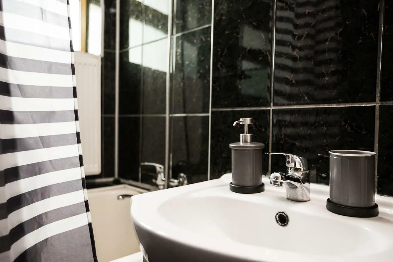 Palace Hall Studio Hotel Bucharest Apartment
