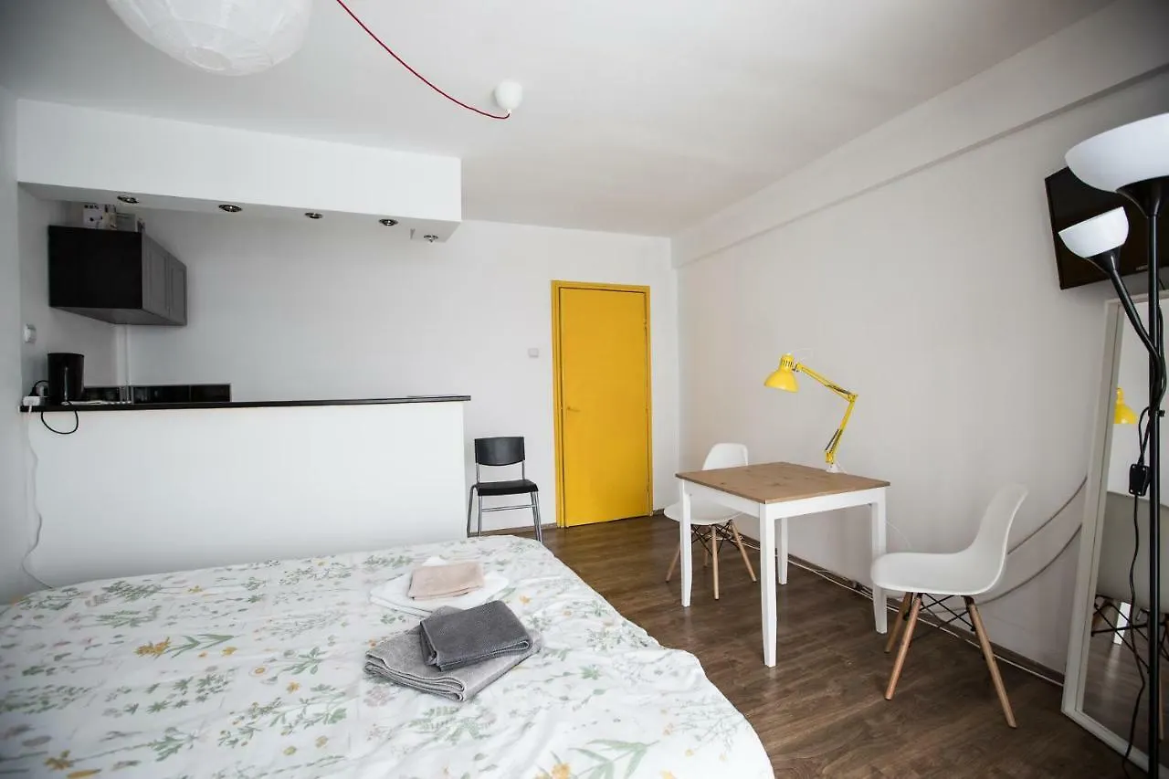 Palace Hall Studio Hotel Bucharest 0*,